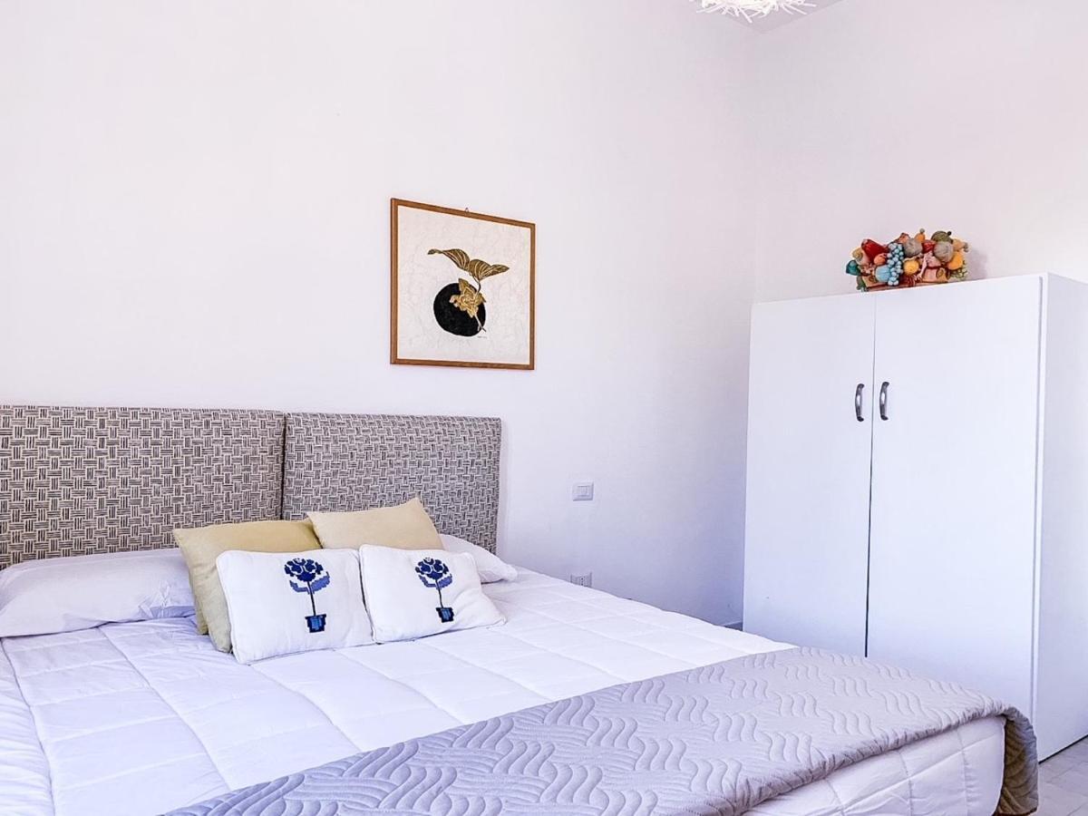 Liguria Terrace Apartment Olbia Ngoại thất bức ảnh